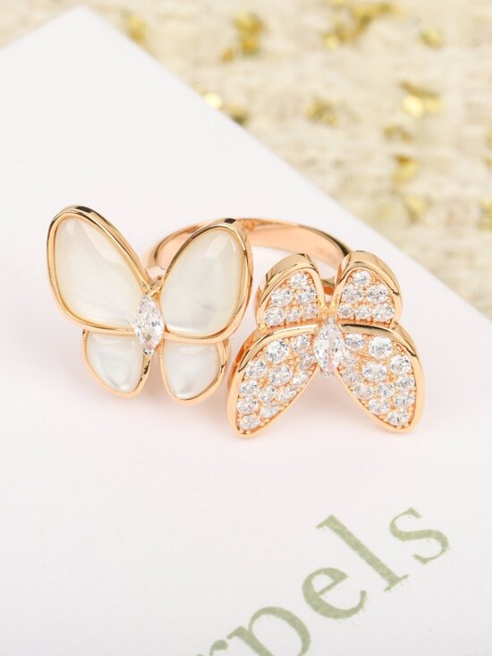 VCA Jewelry - VCA's Two Butterfly Between the Finger Ring